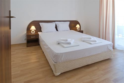 Aparthotel Lighthouse Sveti Vlas Exterior photo