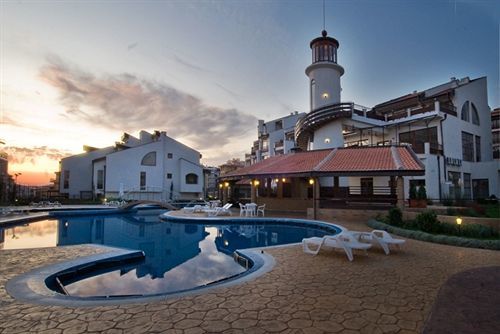 Aparthotel Lighthouse Sveti Vlas Exterior photo